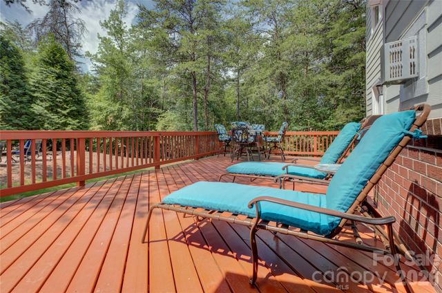 9609 Spurwig Court, Charlotte, NC 28278
