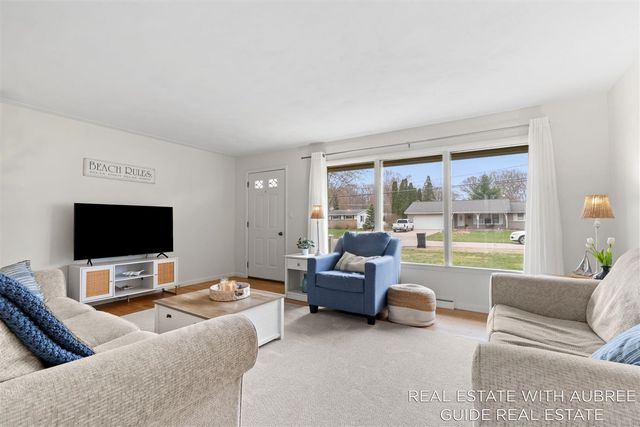 334 Home Avenue, Holland, MI 49424