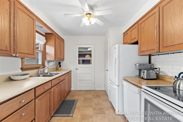 334 Home Avenue, Holland, MI 49424