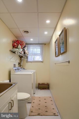 3505 CRANMERE LN, York, PA 17402