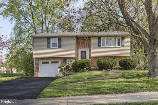 3505 CRANMERE LN, York, PA 17402