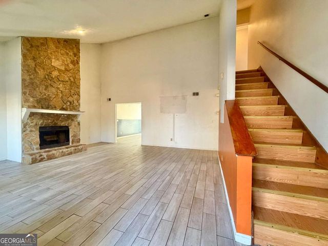 1201 Dickens Road NW, Lilburn, GA 30047