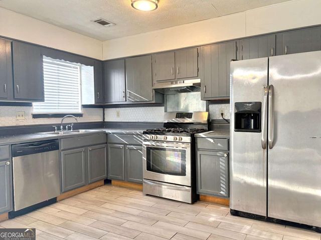 1201 Dickens Road NW, Lilburn, GA 30047