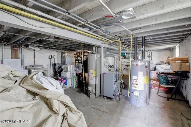 72 Pulaski Avenue, Carteret, NJ 07008