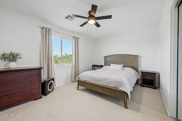 1718 E IRIS Drive, Chandler, AZ 85286