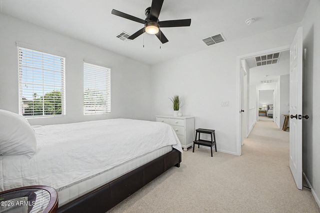 1718 E IRIS Drive, Chandler, AZ 85286