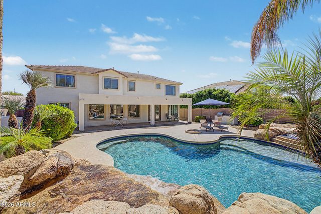 1718 E IRIS Drive, Chandler, AZ 85286