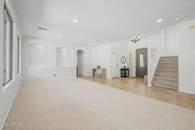 1718 E IRIS Drive, Chandler, AZ 85286