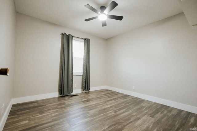 5066 Arches Drive, Newburgh, IN 47630