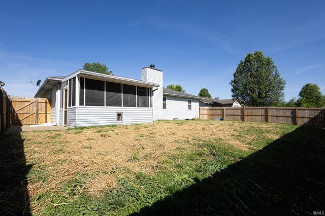 5066 Arches Drive, Newburgh, IN 47630