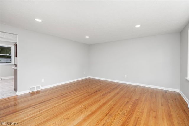 478 Bicksler Drive, Wadsworth, OH 44281