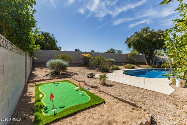 2901 E LAS ROCAS Drive, Phoenix, AZ 85028