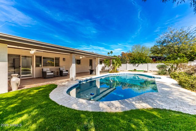 2901 E LAS ROCAS Drive, Phoenix, AZ 85028