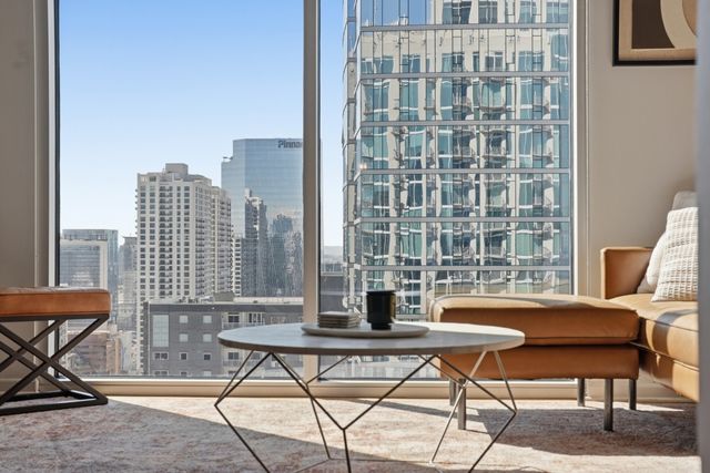 415 Church St Apt 1306, Nashville, TN 37219