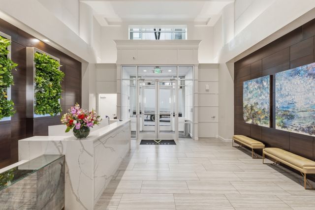 415 Church St Apt 1306, Nashville, TN 37219