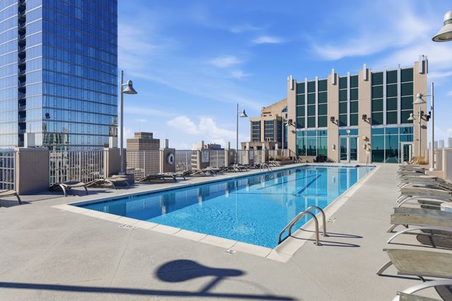 415 Church St Apt 1306, Nashville, TN 37219