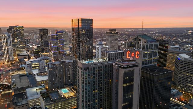 415 Church St Apt 1306, Nashville, TN 37219