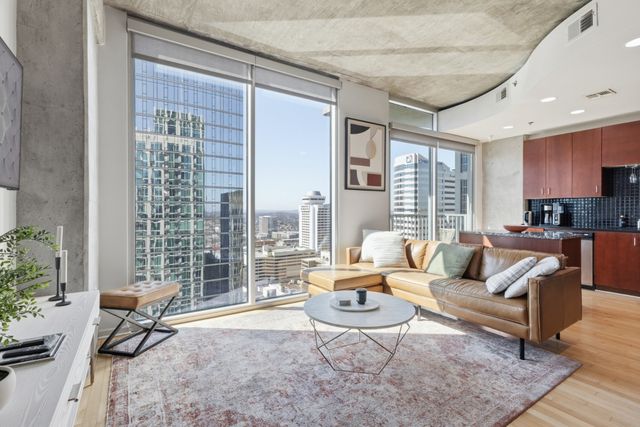 415 Church St Apt 1306, Nashville, TN 37219