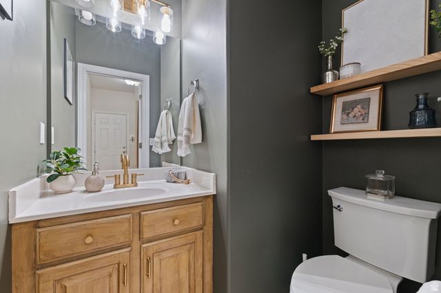 9877 N OXFORD CT, Highland, UT 84003