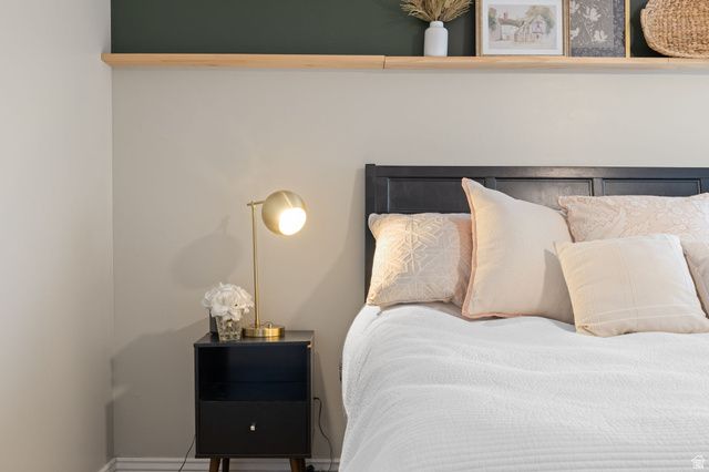 9877 N OXFORD CT, Highland, UT 84003