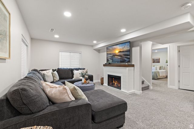 9877 N OXFORD CT, Highland, UT 84003