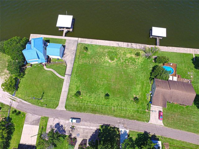 TBD W Lake Shore Dr, Livingston, TX 77351