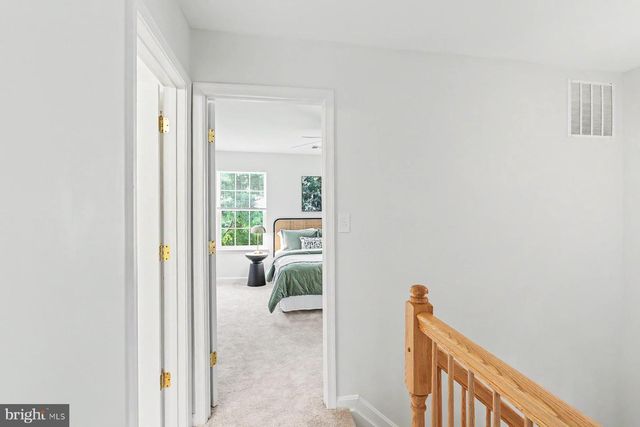264 COUNTRY RIDGE DR, Red Lion, PA 17356
