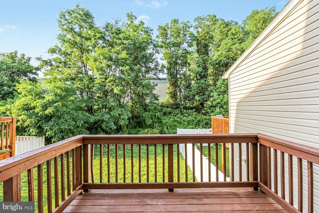264 COUNTRY RIDGE DR, Red Lion, PA 17356