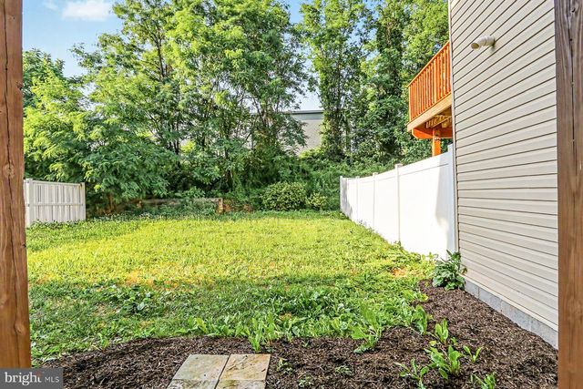 264 COUNTRY RIDGE DR, Red Lion, PA 17356