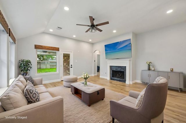 15410 Redbud Berry Way, Cypress, TX 77433