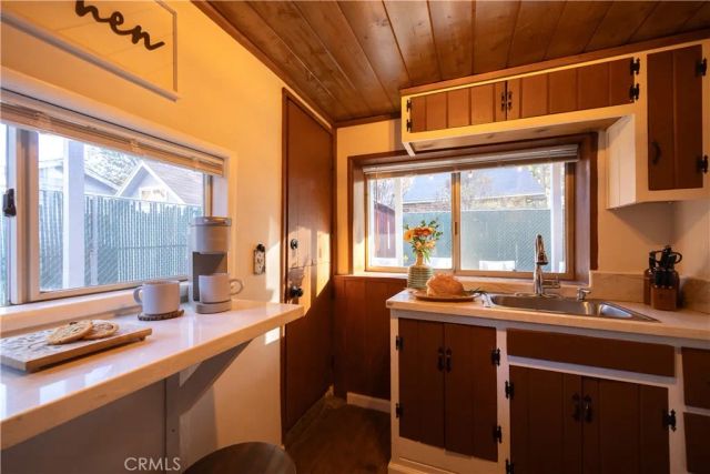626 Elysian Boulevard, Big Bear City, CA 92314