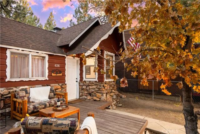 626 Elysian Boulevard, Big Bear City, CA 92314