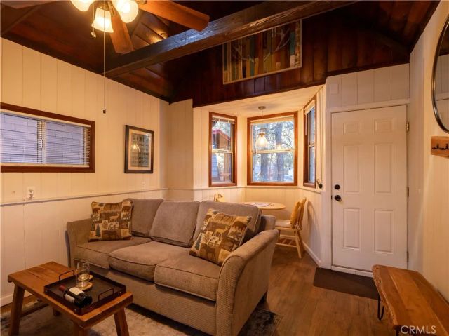 626 Elysian Boulevard, Big Bear City, CA 92314