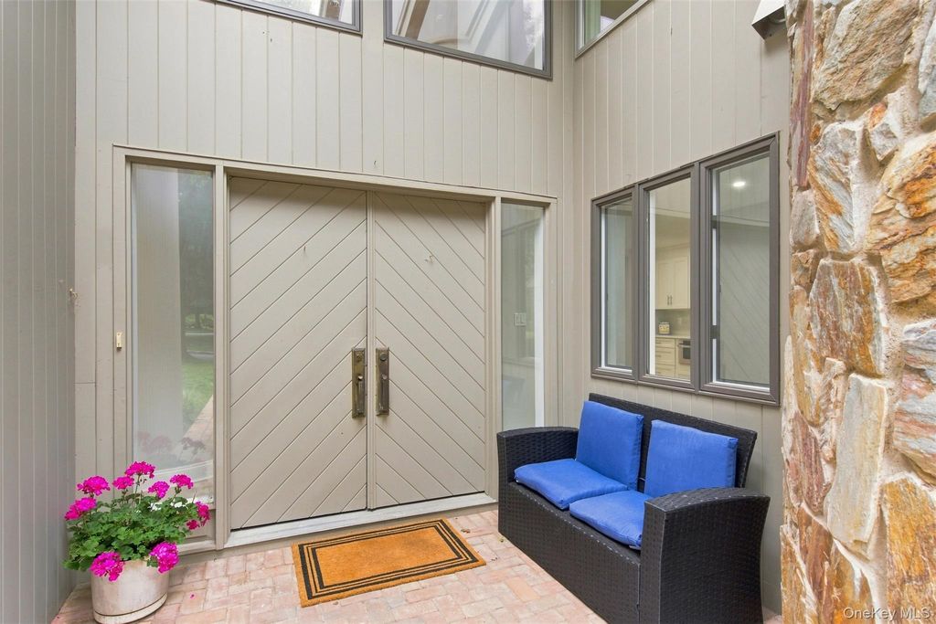 3 Willada Lane, Glen Cove, NY 11542 — photo 4