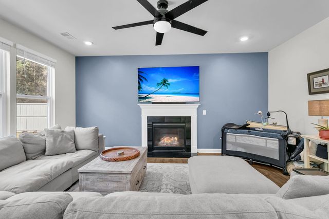 1084 Magnolia Warbler Way, Ravenel, SC 29470