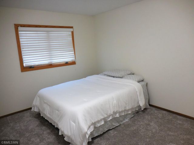 12917 130th Court, Burnsville, MN 55337