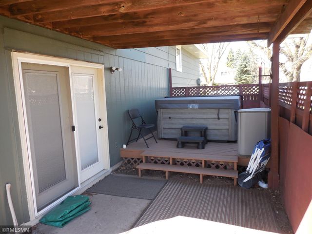 12917 130th Court, Burnsville, MN 55337