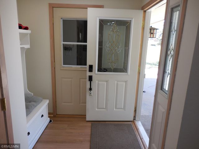 12917 130th Court, Burnsville, MN 55337