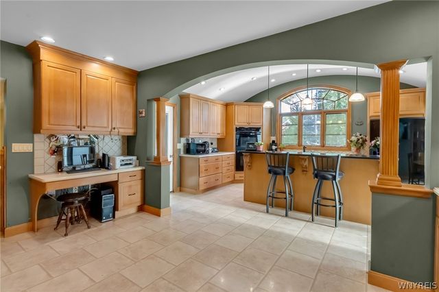 31 Rosedale Avenue, Hamburg, NY 14075