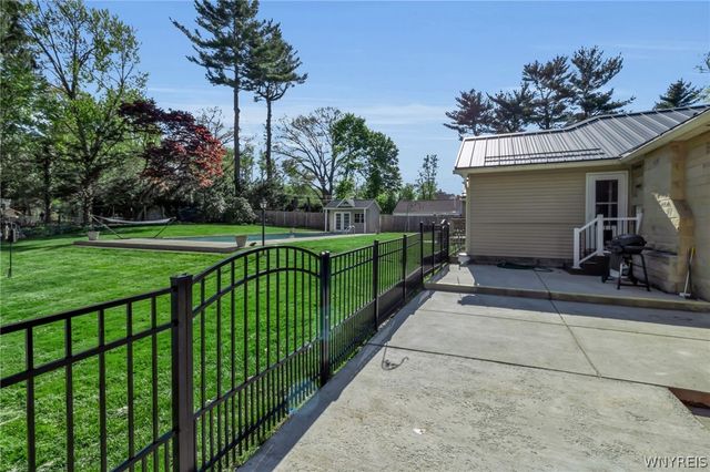 31 Rosedale Avenue, Hamburg, NY 14075