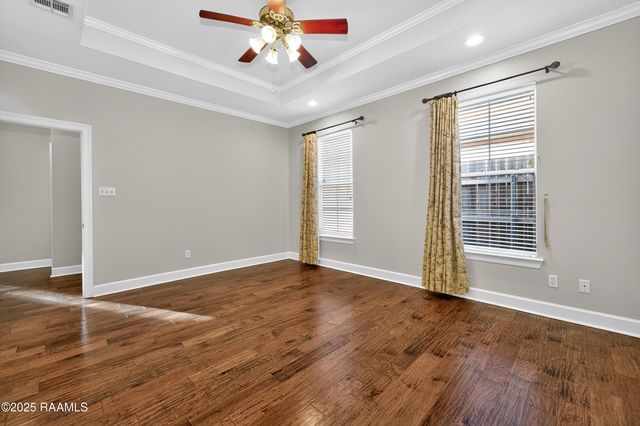 100 Osage Drive, Youngsville, LA 70592