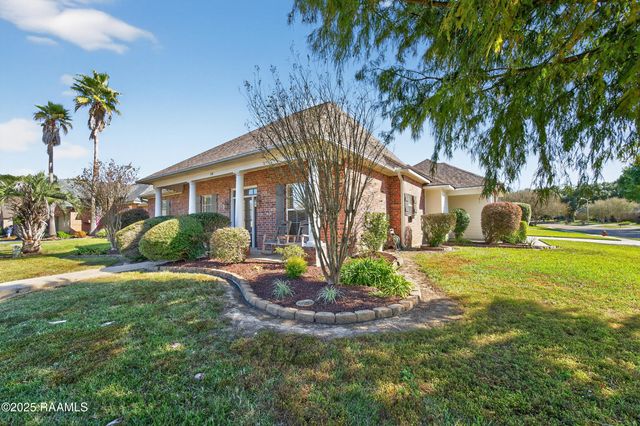 100 Osage Drive, Youngsville, LA 70592