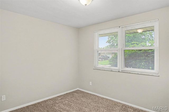 11523 Withersfield Drive, St Louis, MO 63138