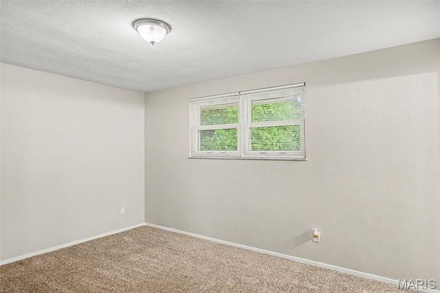 11523 Withersfield Drive, St Louis, MO 63138