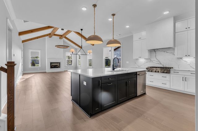 5200 Fairhaven Ct, Thompsons Station, TN 37179