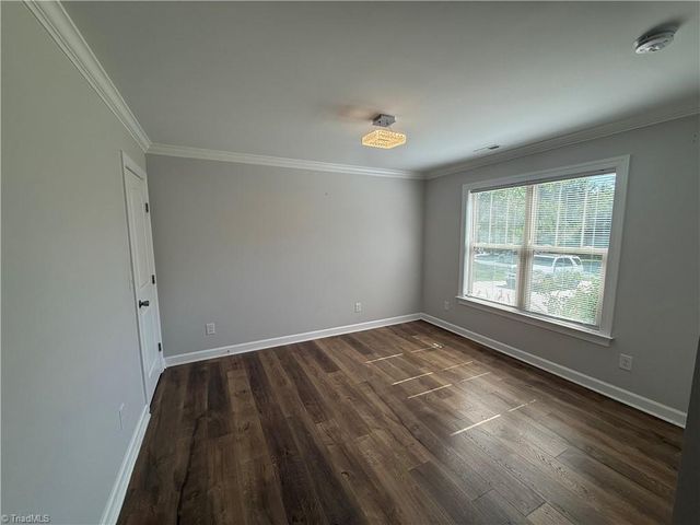 3963 Talcott Avenue, Winston-salem, NC 27106