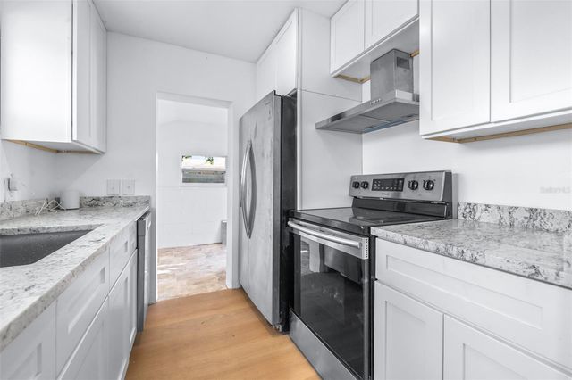 217 NW 4TH AVENUE, Mulberry, FL 33860