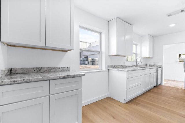 217 NW 4TH AVENUE, Mulberry, FL 33860