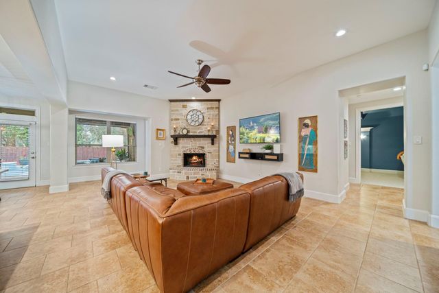 129 Haileys Run, Montgomery, TX 77316