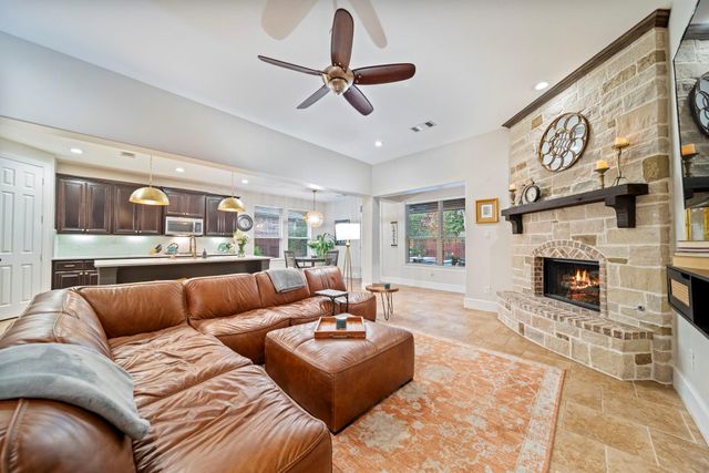 129 Haileys Run, Montgomery, TX 77316